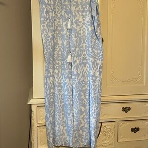 Ellen Tracy Light Blue and White Patterned Jumpsuit